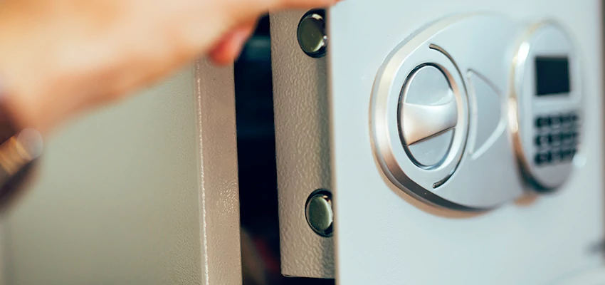 Fingerprint Safe Openers in Brea, CA